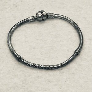 Pandora Moments 925 Sterling Silver Snake Chain Charm Bracelet | 7”
